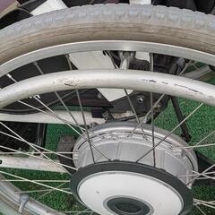 ヤマハ電動車椅子の画像