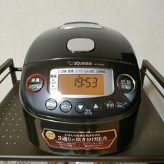 炊飯器 ZOJIRUSHI NP-RN05-BA