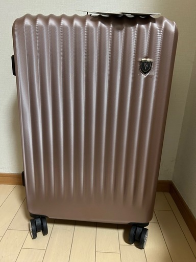 お譲り先決まりました‼️新品未使用 大きいスーツケース