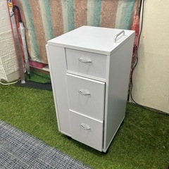 美品　折りたたみ ネイルテーブル イスセット　ホワイトの画像