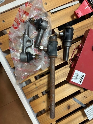 新品　ランクル60タイロッドセット