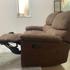 【10月11日10-13時の受取限定】リクライニングソファの画像