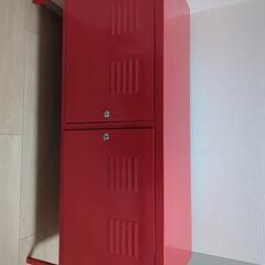 IKEA  スチールキャビネット赤の画像