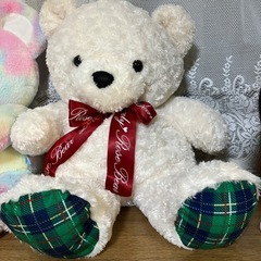 クマのぬいぐるみ3つの画像