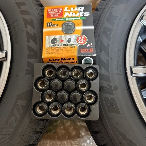 N-BOXなど！スタッドレスタイヤ4本　155/65R14インチ ブリヂストン ブリザック VRX2 4.5J 4H100 スタッドレ