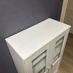 食器棚の画像