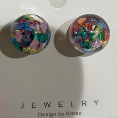 ピアス