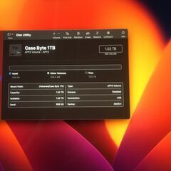 【新品・未使用】Case Byte 1TB SSD一体型 13inch MacBook Pro 保護ケース(黒／グレー)の画像