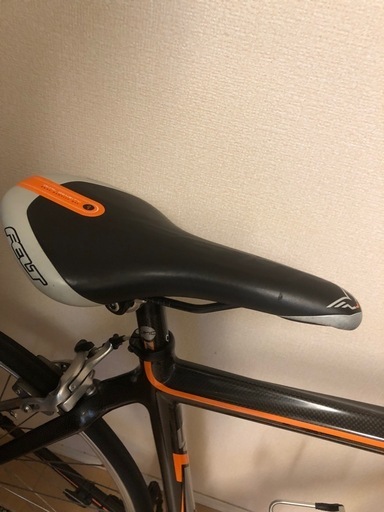 FELT カーボンロードバイク Z6