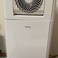 サーキュレーター付除湿機