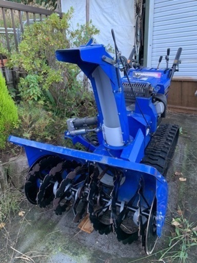 　ヤマハ中型除雪機、13馬力　YT1390EXR