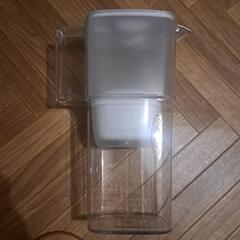 BRITA 浄水器 浄水ボトルの画像