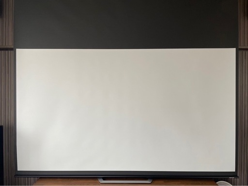 100インチ電動スクリーン