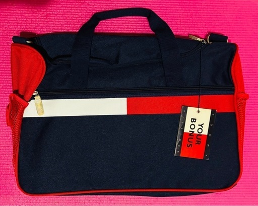 トミーヒルフィガー　ボストンバッグ