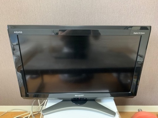 テレビ　26インチ　SHARP AQUOS
