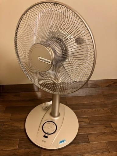 品切れになる前に❗️シルバーのリビング扇風機