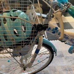 ヘルメット付き水色6段階ギア自転車SHIMANO