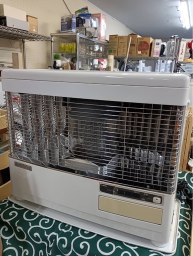 アース万代店　分解掃除済み　サンポット SUNPOT KSH-7010RC 煙突式 ハイブリッドカベック 石油ストーブ 木造/～18畳