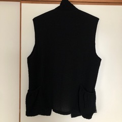 黒の羽織りの画像