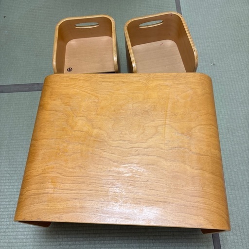 HOPPLキッズデスク＆キッズチェア2個