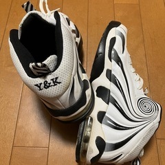 スニーカー 27cmの画像