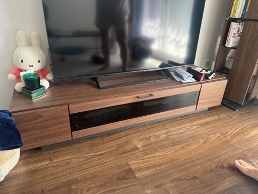 テレビボード