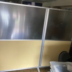 パーテーション3枚折込式(高さ1,800)の画像