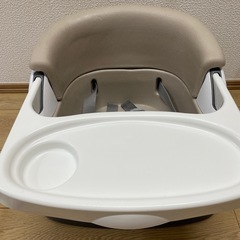 ベビーチェア
