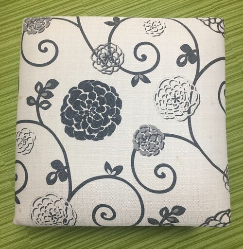 オットマン　中古品