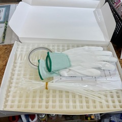 鳩よけ未使用品ですが、箱に傷みがございますの画像