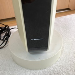 縦型　扇風機　の画像