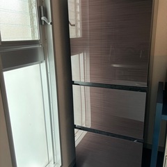 購入者決定　Hisense 冷蔵庫　2021年製　282L