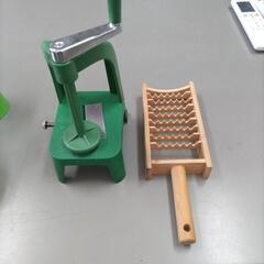 野菜カッター、野菜スパゲッティメーカー、みじん切りカッターなどの画像