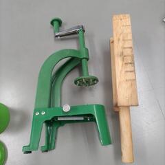 野菜カッター、野菜スパゲッティメーカー、みじん切りカッターなどの画像