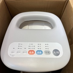 siroca 加湿つき温冷風扇 SH-C252 2023年製の画像