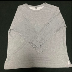 レディース　トップスの画像