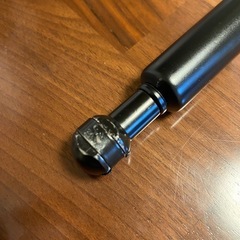 ジムニーJB64 3段階バックドアダンパーの画像