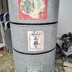 米貯蔵缶