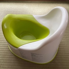 子供オマル　トイレトレーニング