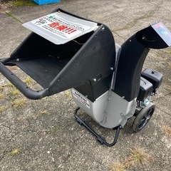 【極美品】ハイパワーエンジン粉砕機