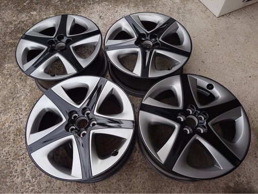 プリウスホイール