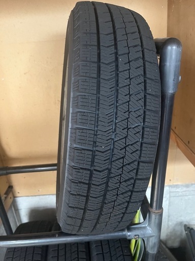 商談中/スタッドレスタイヤ、アルミ、4本セット、ブリヂストンVRX2、軽自動車用