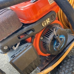 丸山　自走式動力噴霧器の画像