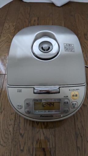 炊飯器 Panasonic しゃもじ計量カップ付き