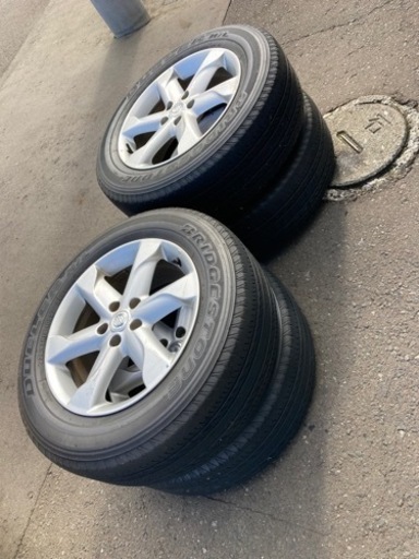 日産 325/65R18 4本