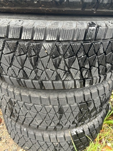 225/65R 17スタッドレスタイヤアルミホイールセット