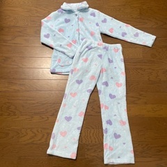 女の子　150サイズ　パジャマ