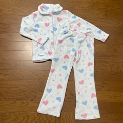 女の子　140サイズ　パジャマ