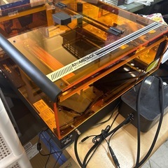 新品同様品　レーザーカッター、レーザー彫刻機