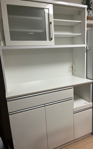 【10/17まで！破格でお譲りします！】　　　　ニトリの食器棚